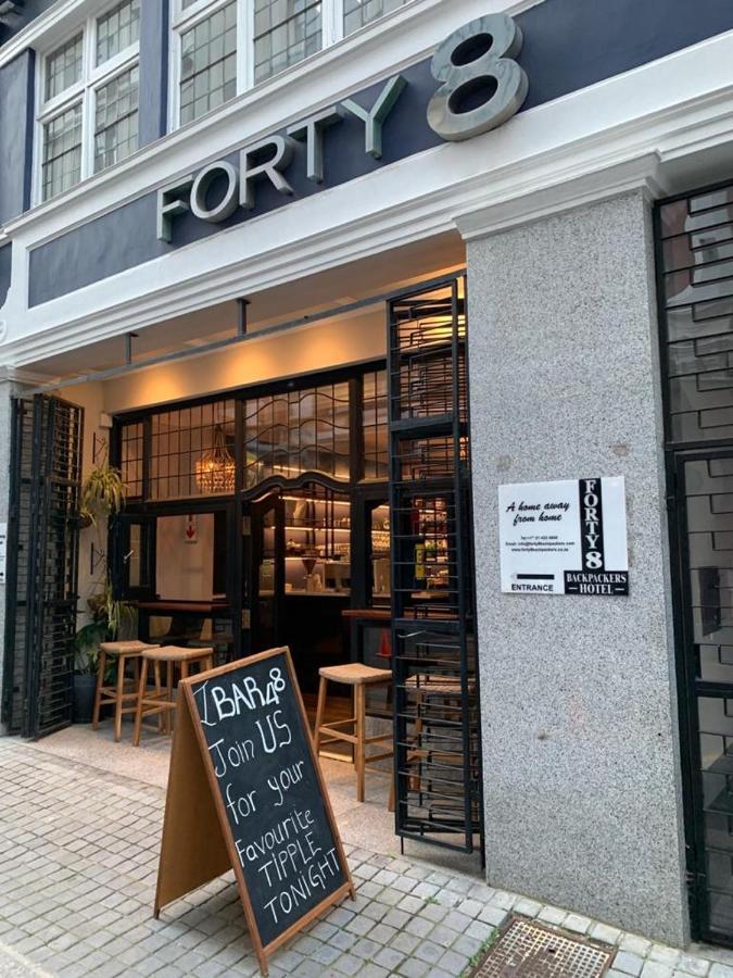 Forty8 Backpackers Hotel Кейптаун Екстериор снимка